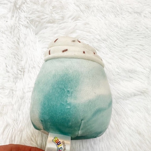 Squishmallows Seated Mystery Squad Mint Chocolate Chip Drink 5" - Picture 2 of 6